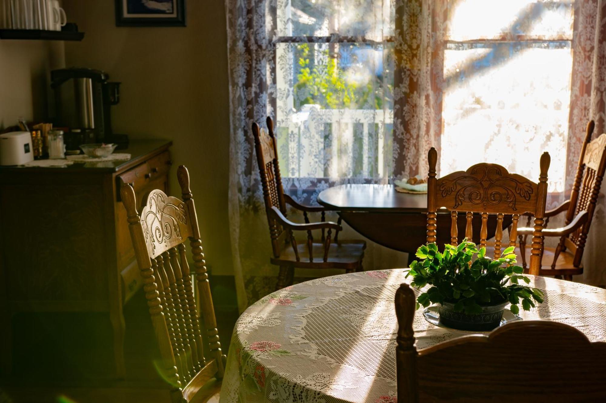 The Pearl Inn Bed And Breakfast Ilwaco Dış mekan fotoğraf