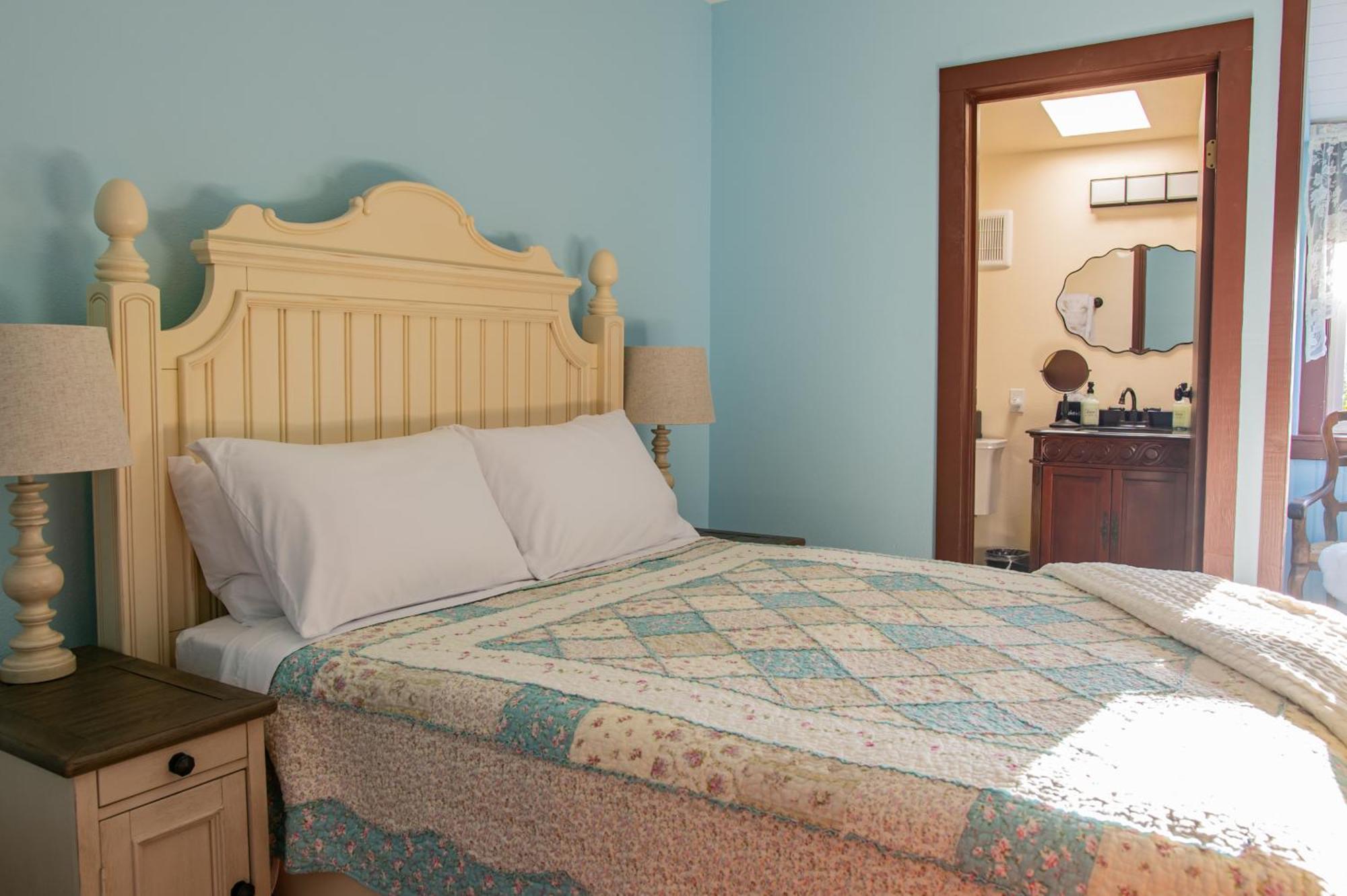 The Pearl Inn Bed And Breakfast Ilwaco Dış mekan fotoğraf